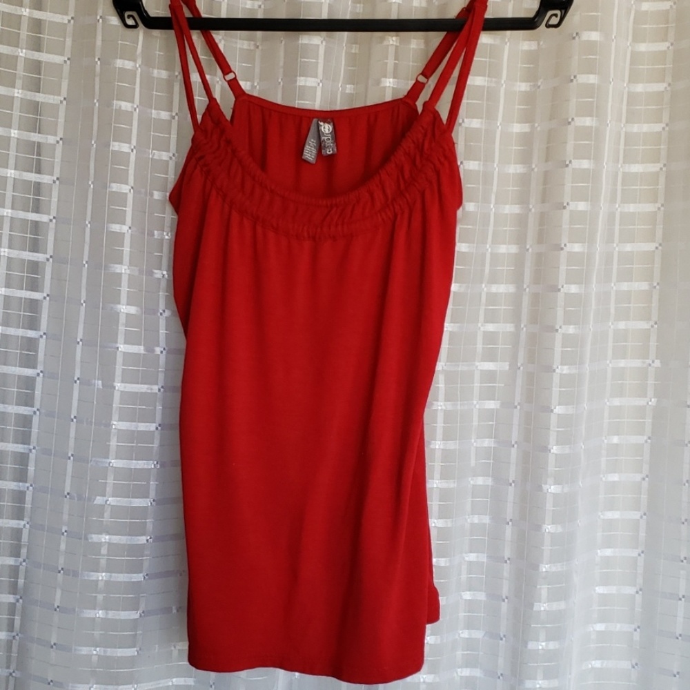 Split Athletic Top - image 1